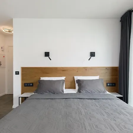 Croisette, Palais Des Festivals, Beaches, Le Minerve 칸느